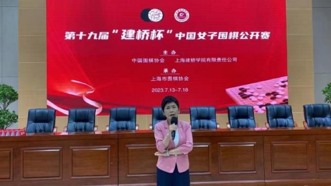 美女福利在线